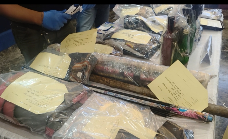 Inilah Barbuk Perusuh Demo DPR: Ada Molotov, Busur Panah, Mercon Sampai Galah!