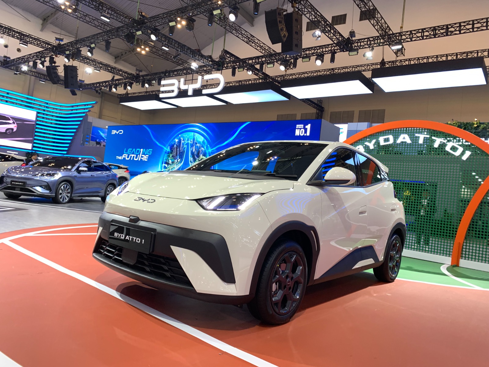 Cari City Car Listrik 200 Jutaan, BYD ATTO 1 Jadi Pilihan Mobil Harian Lincah dan Irit