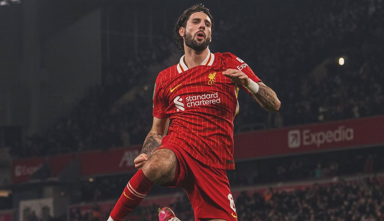 Arne Slot Tanggapi Komentar Kontroversial Legenda Liverpool Carragher, Szoboszlai Berlari Kencang Seperti Cheetah