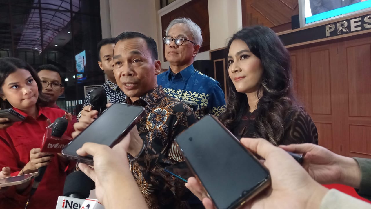 Menteri Kependudukan dan Pembangunan Keluarga/BKKBN Canangkan War on Stunting, Cegah Loss Generation