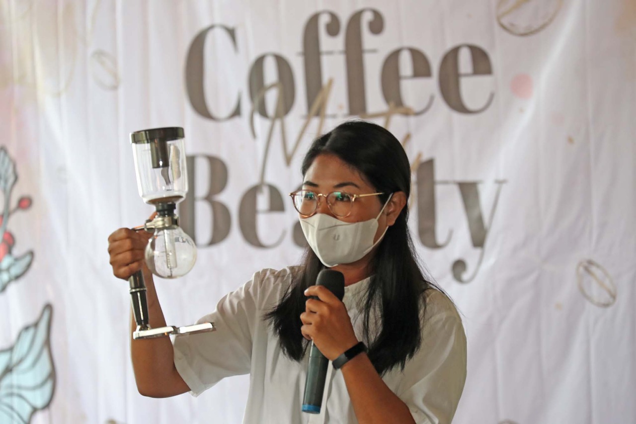 Excelso Coffee Meets Beauty: Edukasi Manfaat Kopi bagi Kecantikan