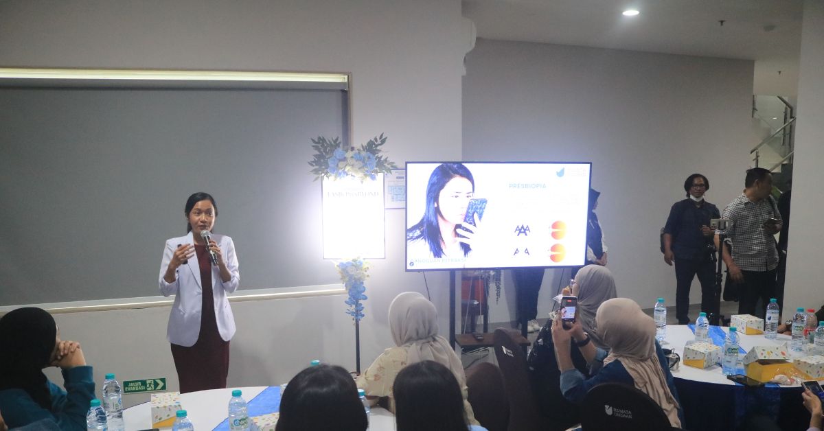 RS Mata Undaan Surabaya Perkenalkan Teknologi Lasik PresBYOND Saat Hari Jadi P4MU