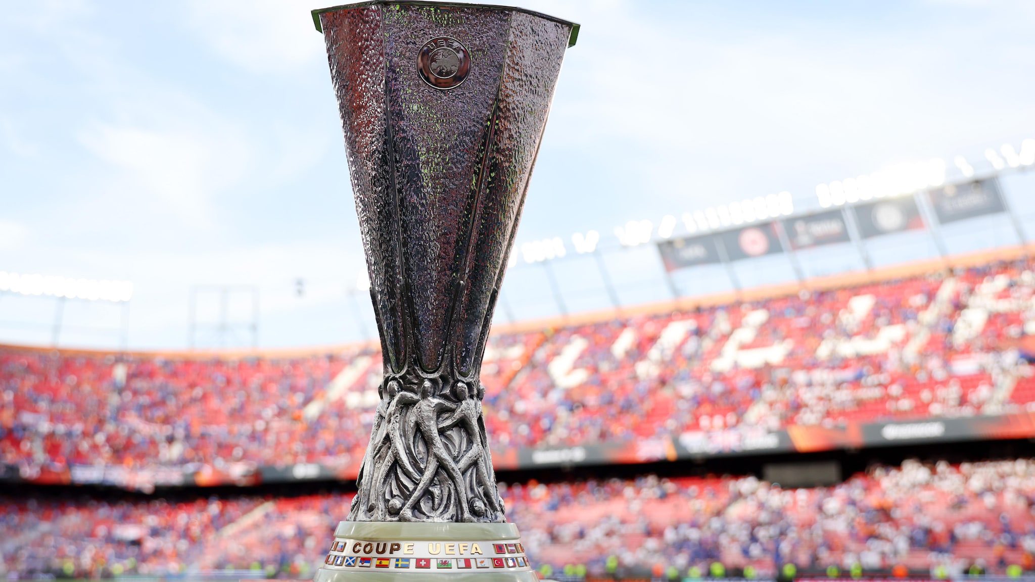 UEFA Percayakan Final Europa League 2028-2029 ke Rumania dan Serbia