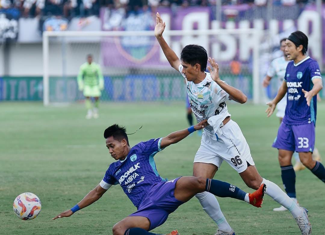 Persita vs Persib 2-2 di Liga 1, Ryuji Utomo Tebus Gol Bunuh Diri