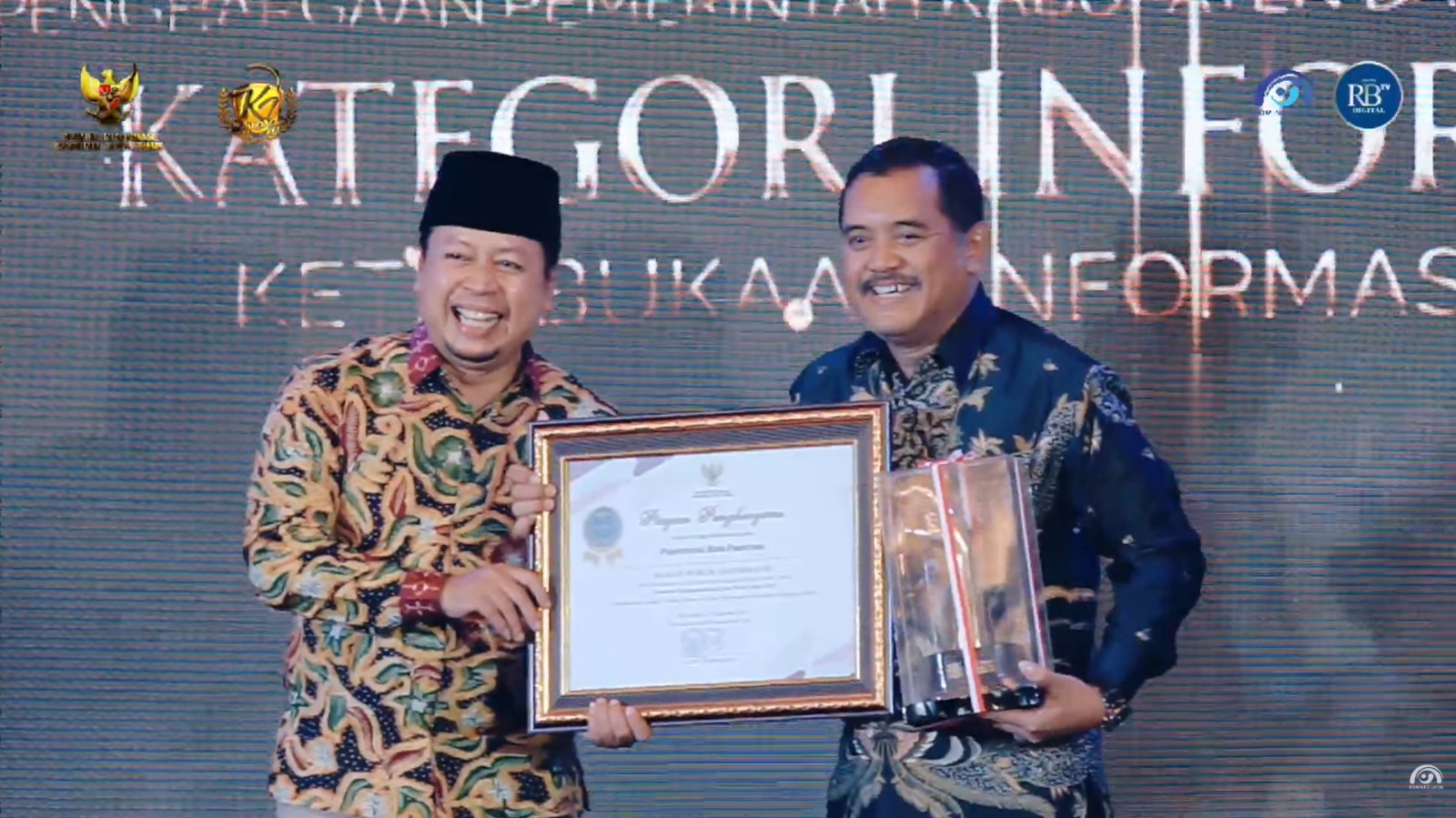 Kali Kedua Pemkot Pasuruan Meraih Penghargaan Kota Informatif