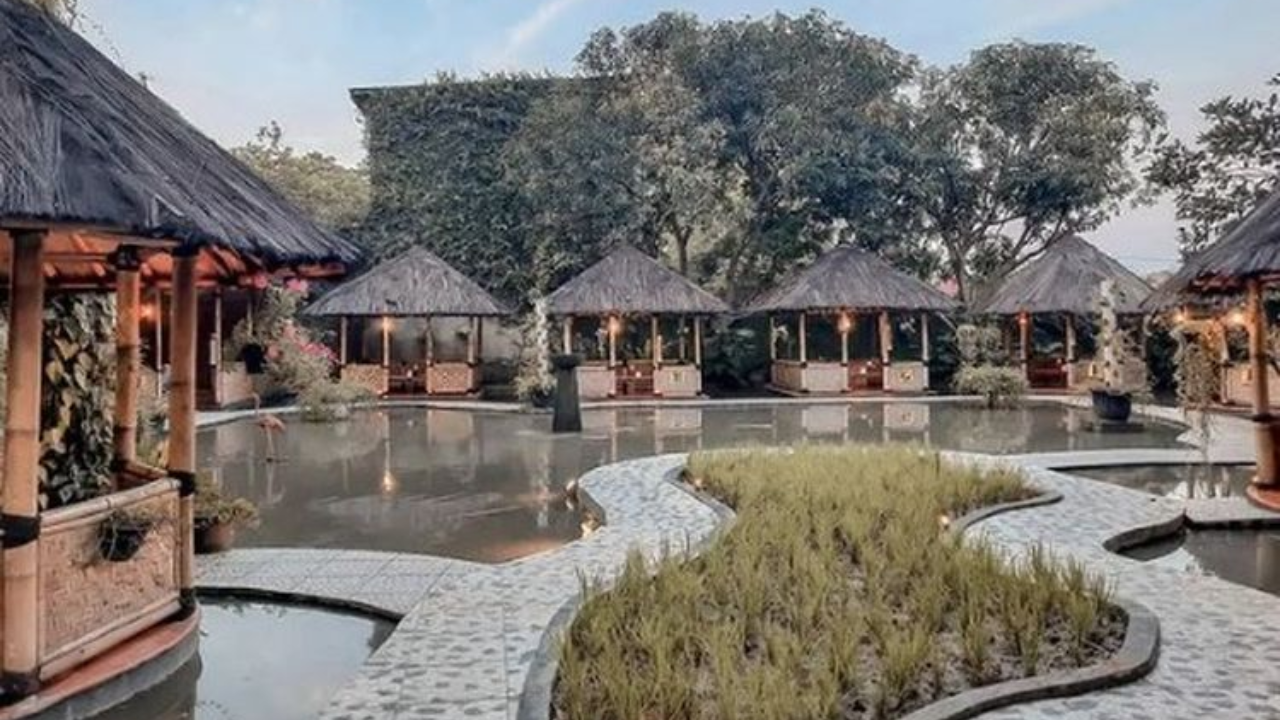 10 Restoran Sunda di Bekasi Murah Meriah, Suguhkan Konsep Lesehan Cocok Buat Acara Keluarga!