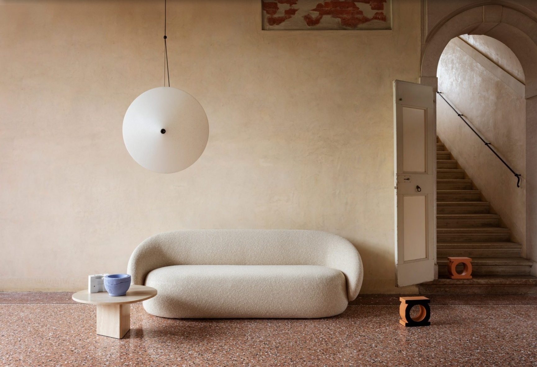 Miniforms Perkenalkan Koleksi Furnitur dan Pencahayaan Terbaru 2025, Material Ramah Lingkungan untuk Percantik Rumah