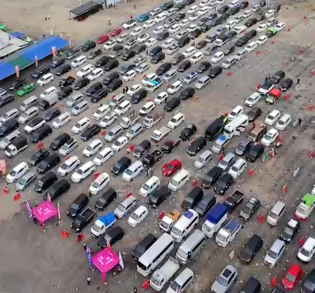 Antrean Kendaraan 15 Km di Gilimanuk, Arus Keluar Bali Meningkat