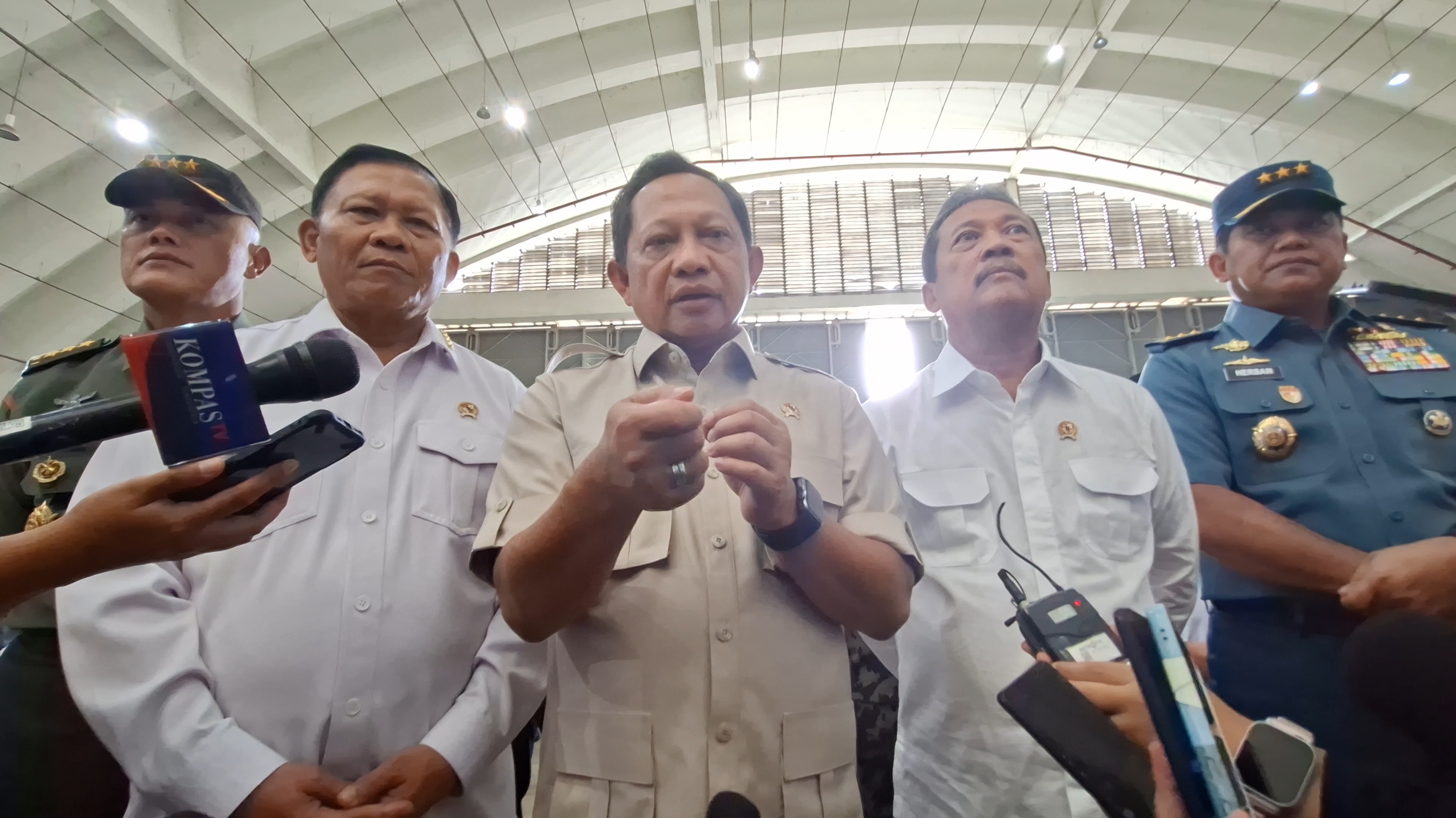 Gandeng Menhan Sjafrie, Tito Karnavian Rancang Proyek Tanggul Raksasa dari Sisa Lumpur Banjir Sumatera