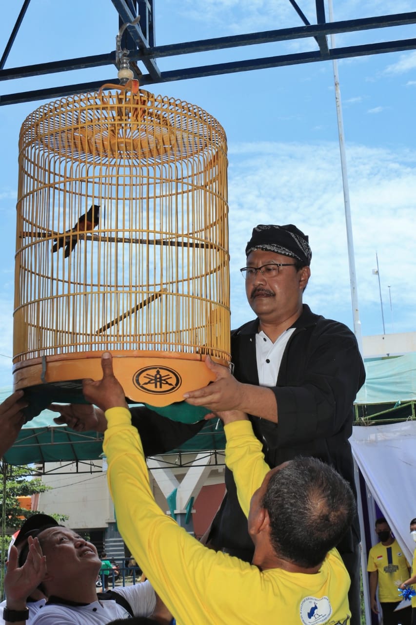 Gus Ipul Dongkrak Wisata Pasuruan Lewat Festival Burung 
