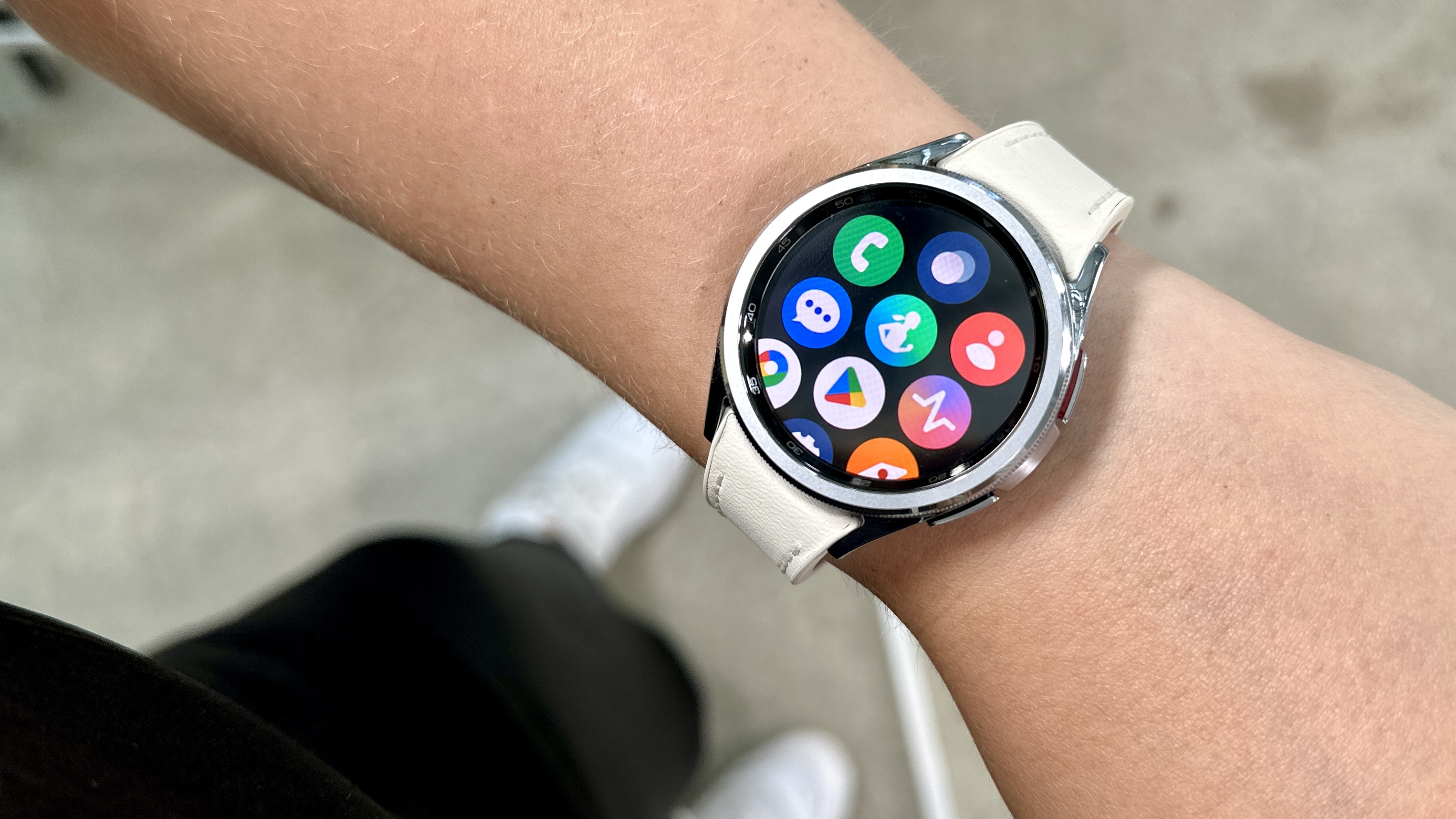 Bedah Samsung Galaxy Watch 6, Smartwatch Elegan untuk Gaya Hidup Modern