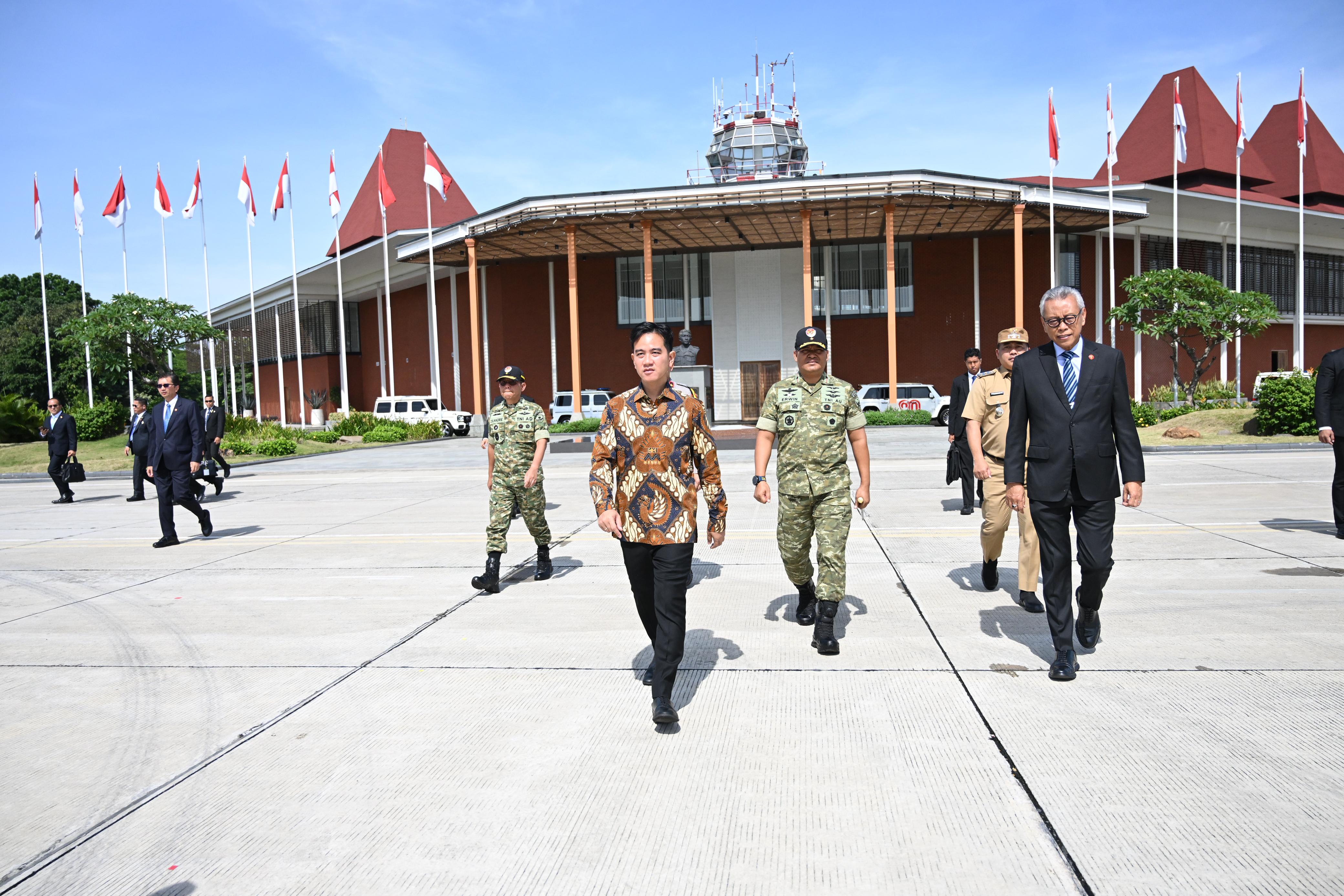 Ditugasi Prabowo, Wapres Gibran Bertolak ke Johannesburg untuk Hadiri KTT G20