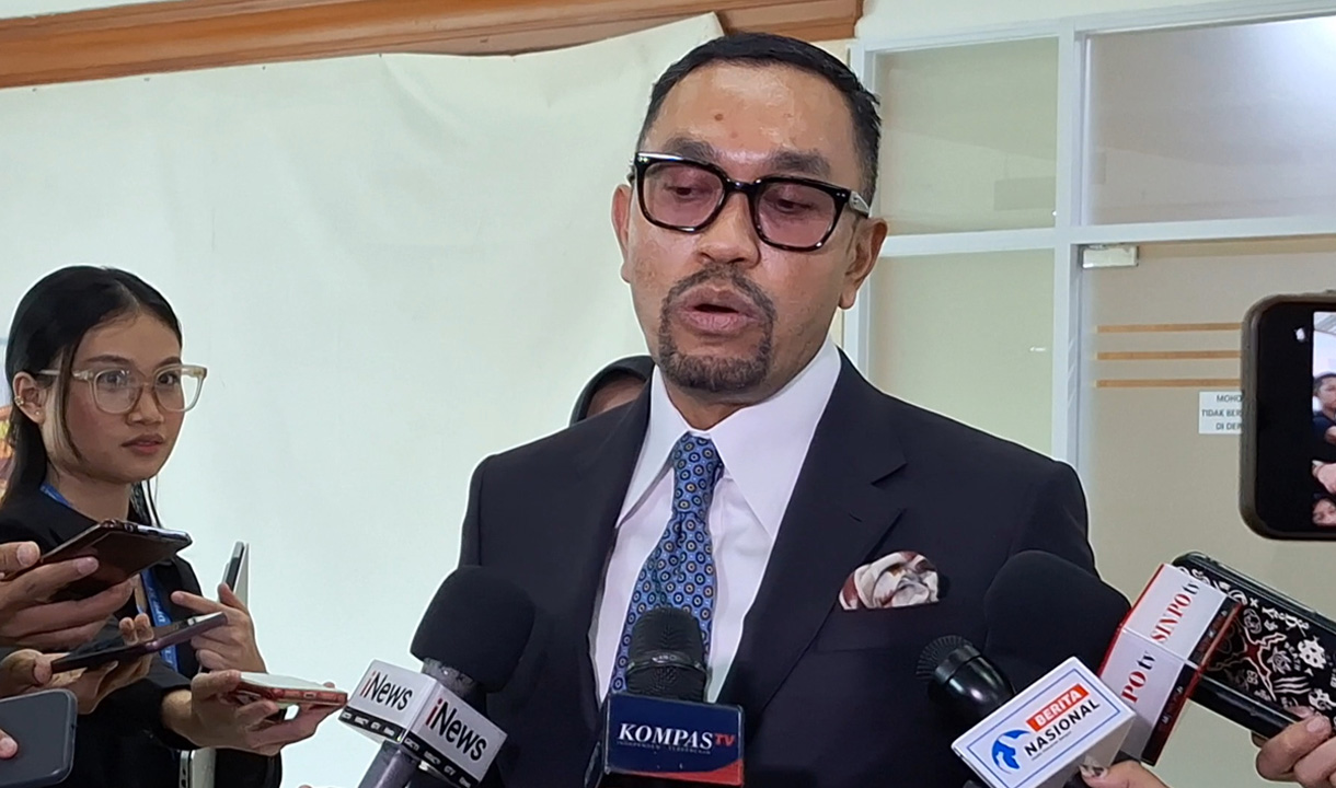 Enaknya Jadi Sahroni, Ngatain Tol*l ke Rakyat Cuma Digeser ke Komisi I DPR