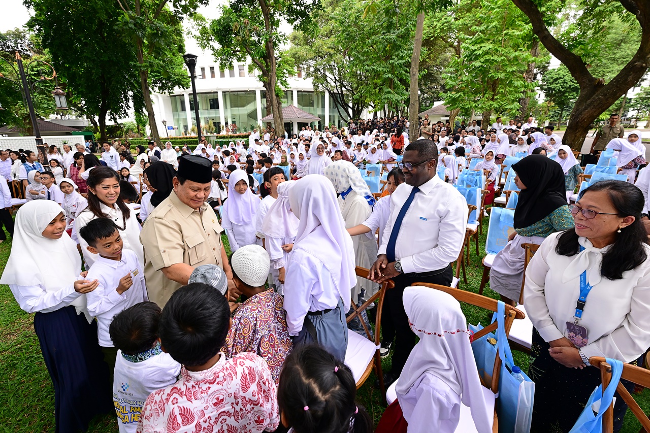 Prabowo Targetkan 82,9 Juta Orang Terima MBG hingga Akhir Tahun 2025, Ini Program Terbesar di Dunia