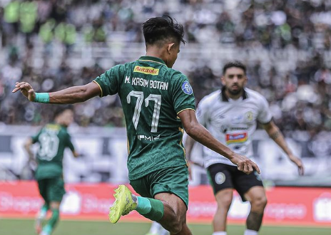 Kasim Botan: Permata Persebaya yang Serbabisa