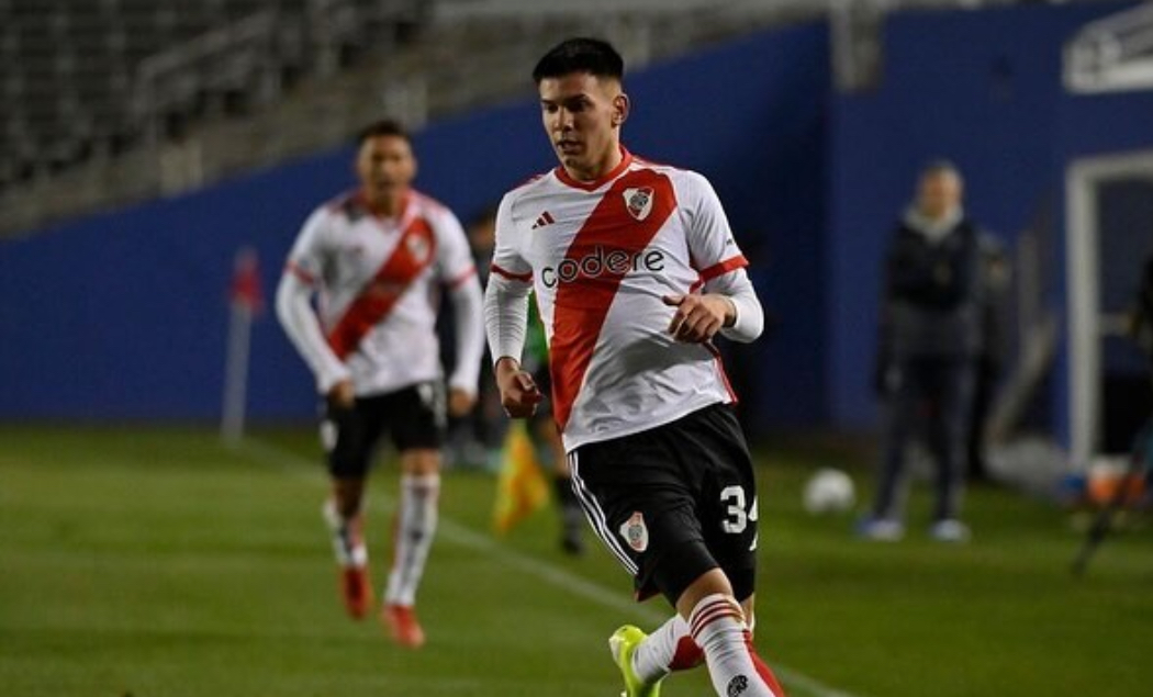 Arsenal Menyaingi Chelsea dan Real Madrid dalam Perebutan Wonderkid River Plate