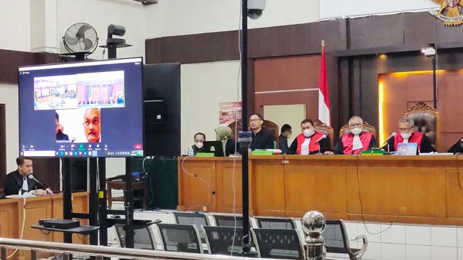 Mantan Gubernur Sumsel Alex Noerdin Divonis 12 Tahun Penjara
