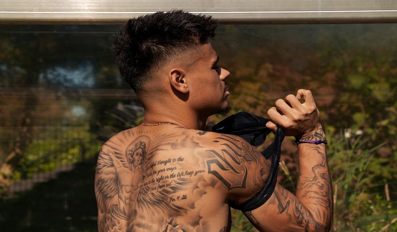 Alec van Hoorenbeeck Ungkap Drama Gagalnya Transfer Mees Hilgers dari FC Twente: Semua Berubah dalam Dua Minggu!