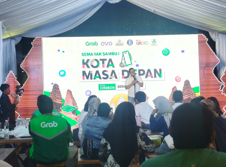 Kota Masa Depan #BeraniDigital Hadir di Cirebon, Ratusan UMKM Dibekali Jurus Naik Kelas
