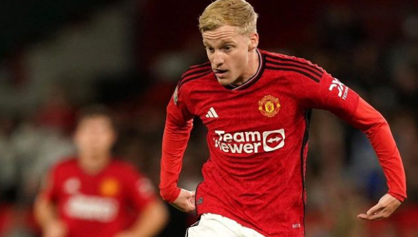 Tersingkir dari Skuad Setan Merah, Donny Van De Beek Merapat ke Klub Bundesliga