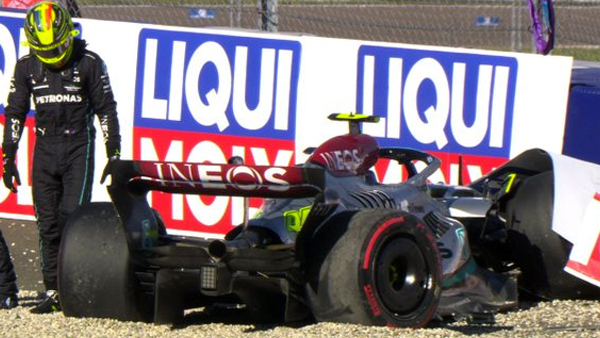 Formula1 Austria: Max Verstappen Rebut Pole Position, Lewis Hamilton Kecelakaan dan Sergio Perez Kena Pinalti