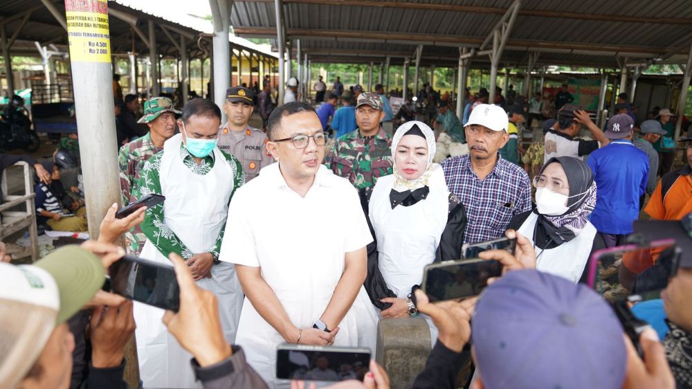 Wabah PMK Makin Ganas, Pimpinan DPRD Jatim Usulkan 'BJPS' untuk Hewan Ternak!