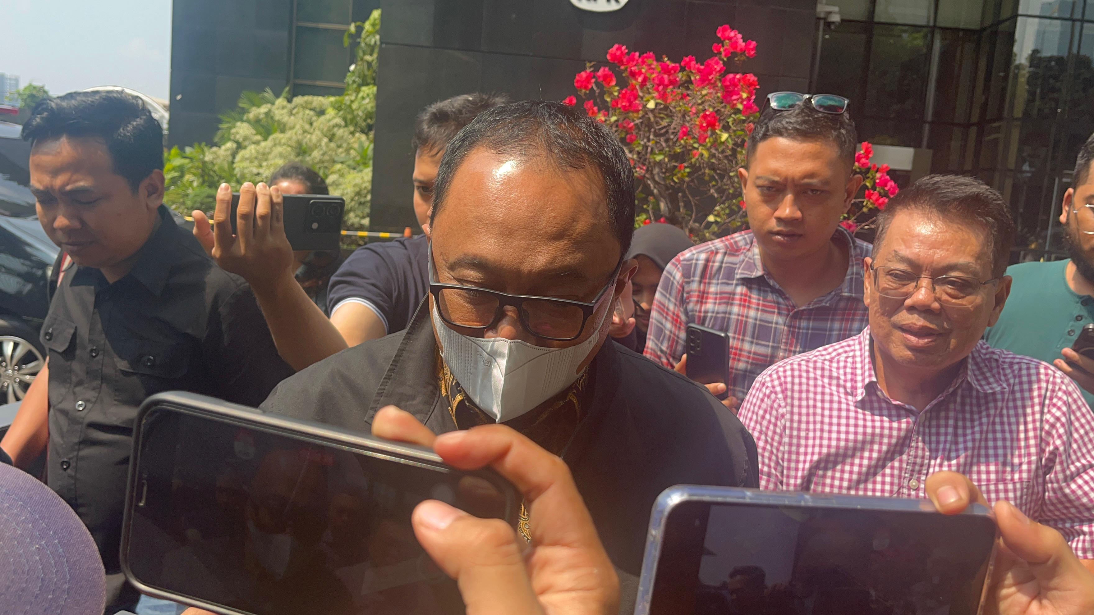 Suami Mba Ita Walkot Semarang Hadir Pemeriksaan KPK Hari ini, Sebut Sudah Terima SPDP 