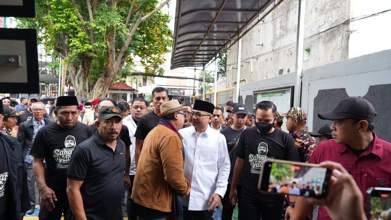 Dukung Gus Yaqut, Ratusan Banser Hadiri Sidang Praperadilan Kasus Kuota Haji di PN Jaksel