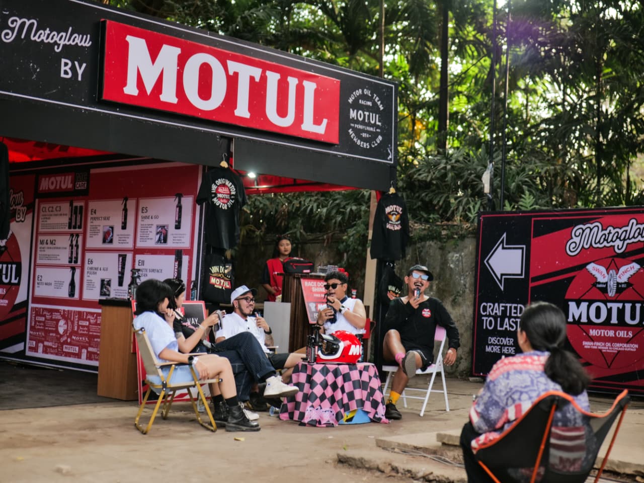 Motul Hadirkan Podcast Seru di Custom War, Bikers Diajak Rawat Motor dengan Cara Asyik