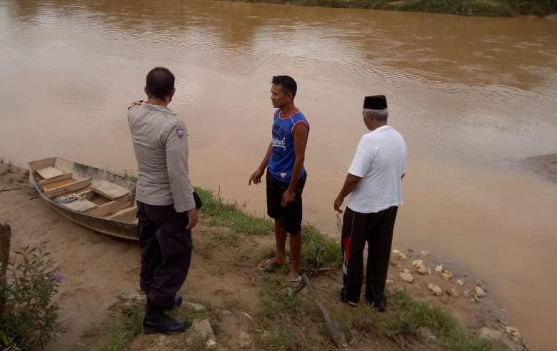 Dua Bocah Belia di Sarolangun Hanyut Tenggelam
