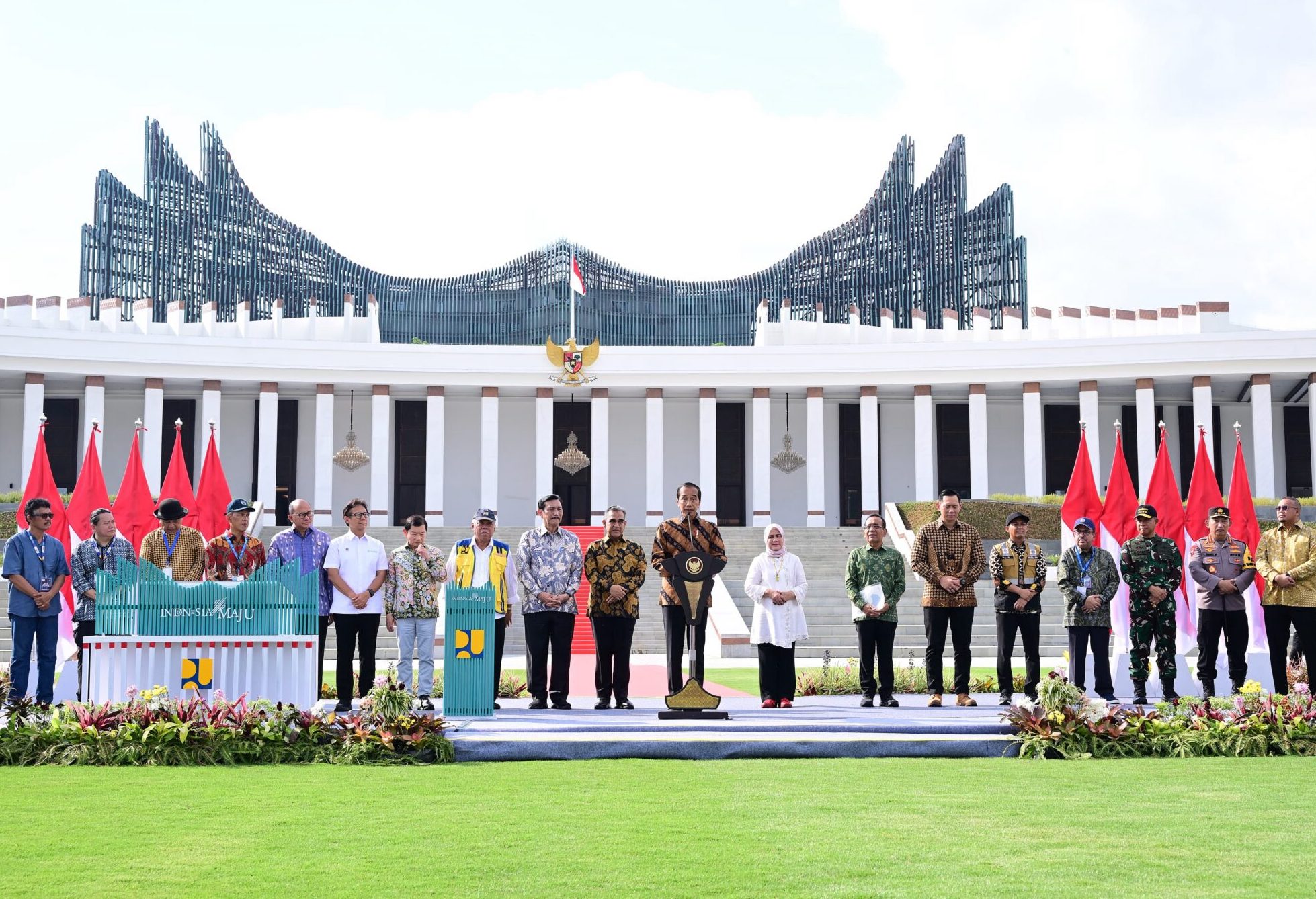 Tanpa Istana Garuda, Jokowi Resmikan Istana Negara di IKN