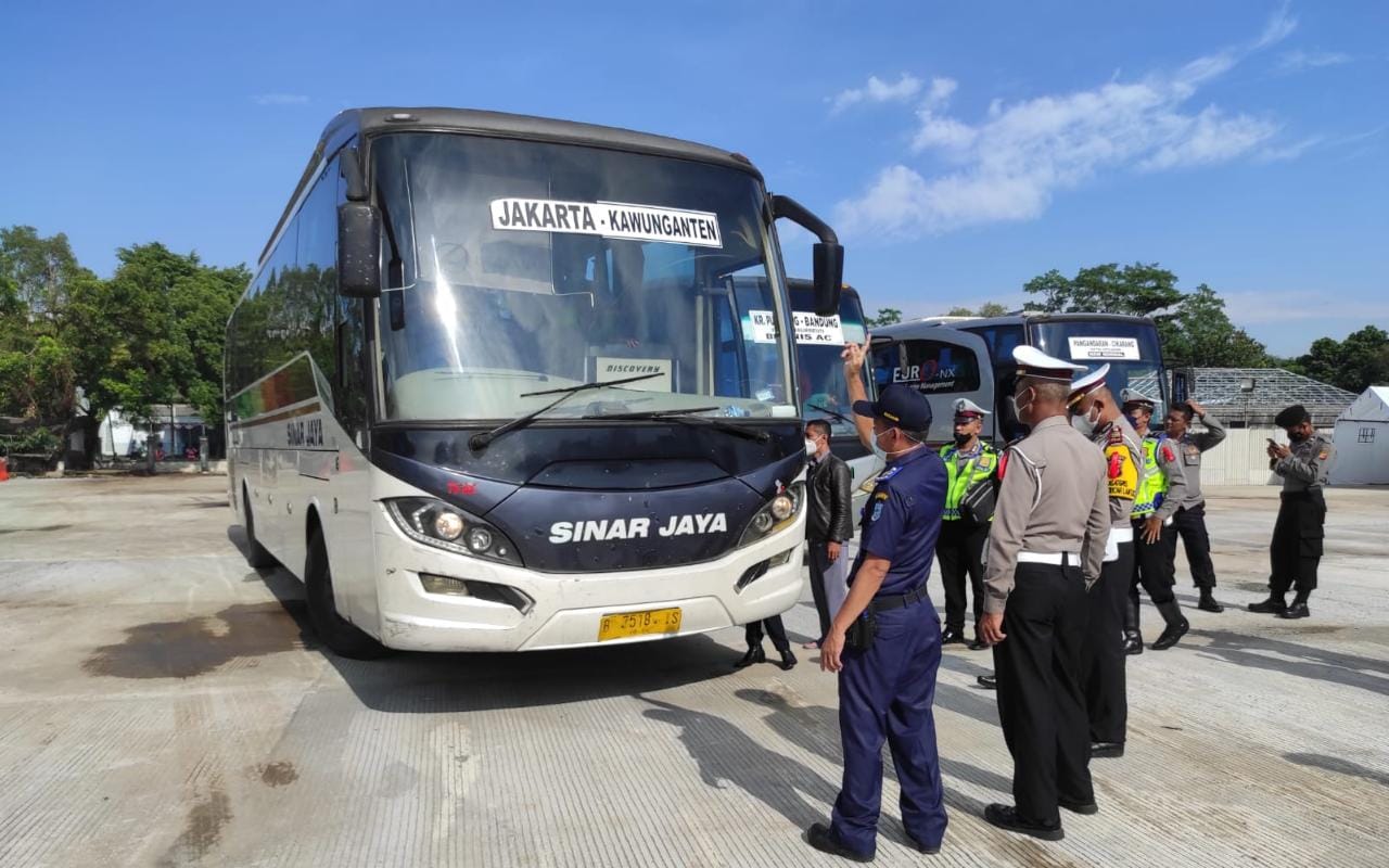 Erick Thohir Peringatkan Sopir Bus: Tidak Usah Ngebut, Kasihan Penumpang