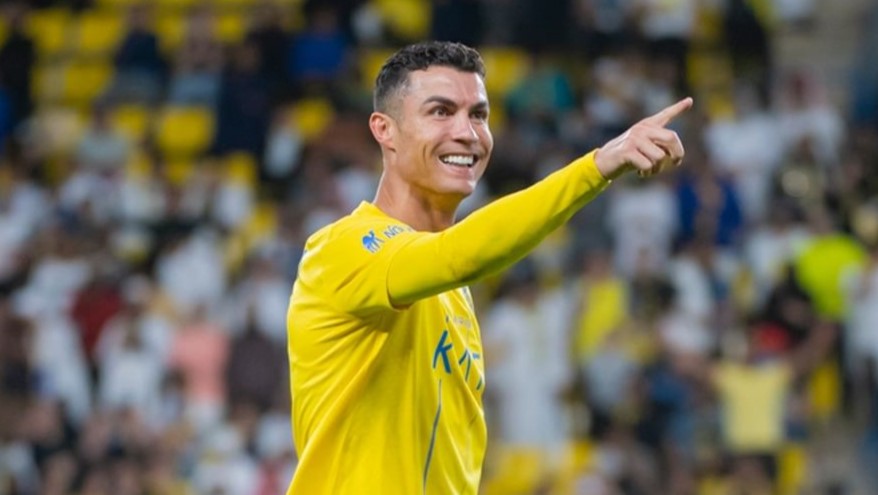 Cristiano Ronaldo Bungkam Kritik dengan Hattrick di Usia 39 Tahun