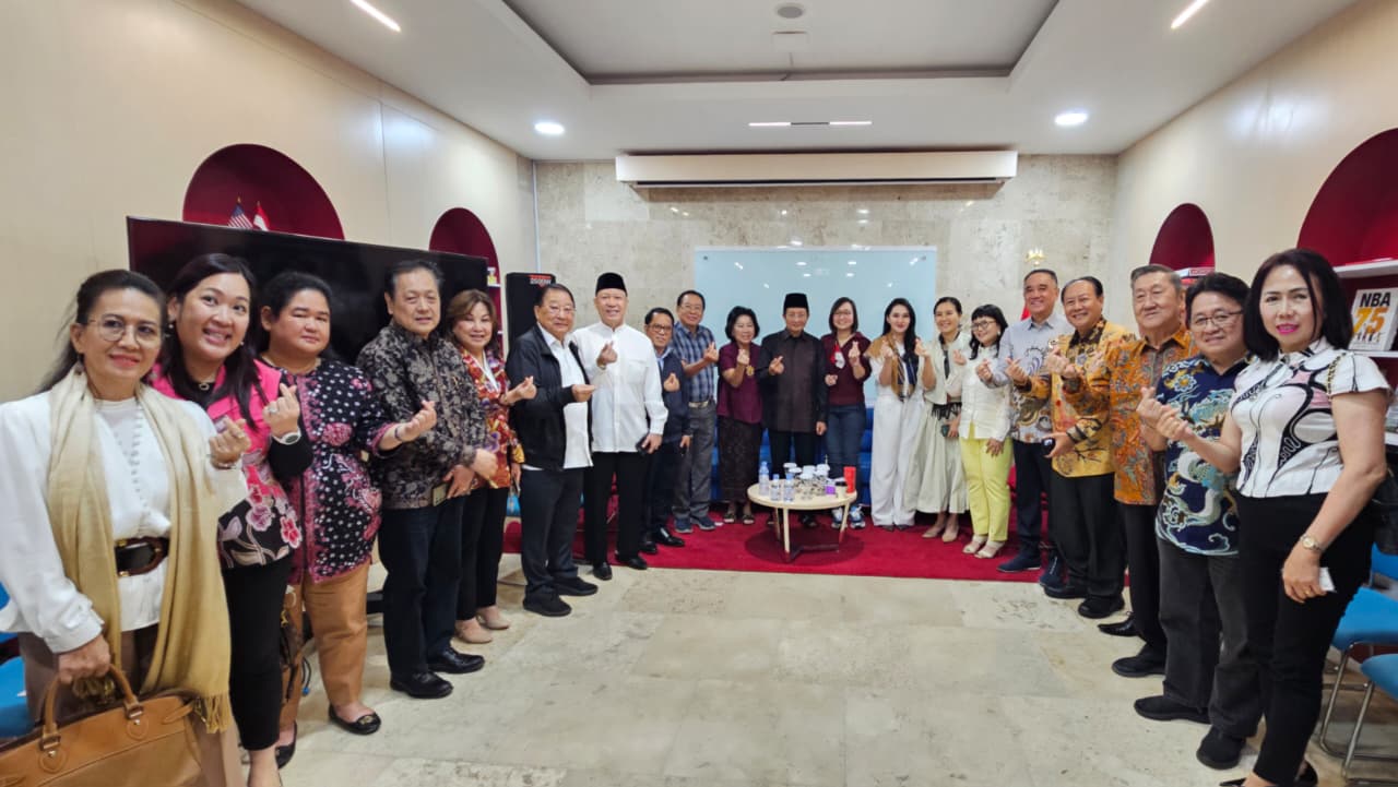 Menag Gelar Rapat Perdana Persiapan Perayaan Imlek 2026 di Masjid Istiqlal