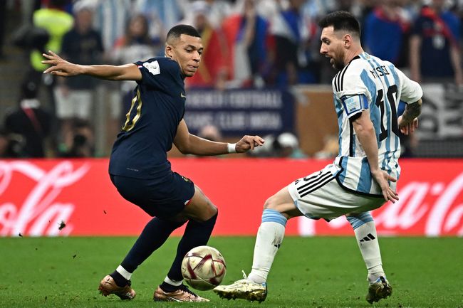 PSG Panen! Penjualan Jersey Mbappe dan Messi Meningkat Tiga Kali Lipat