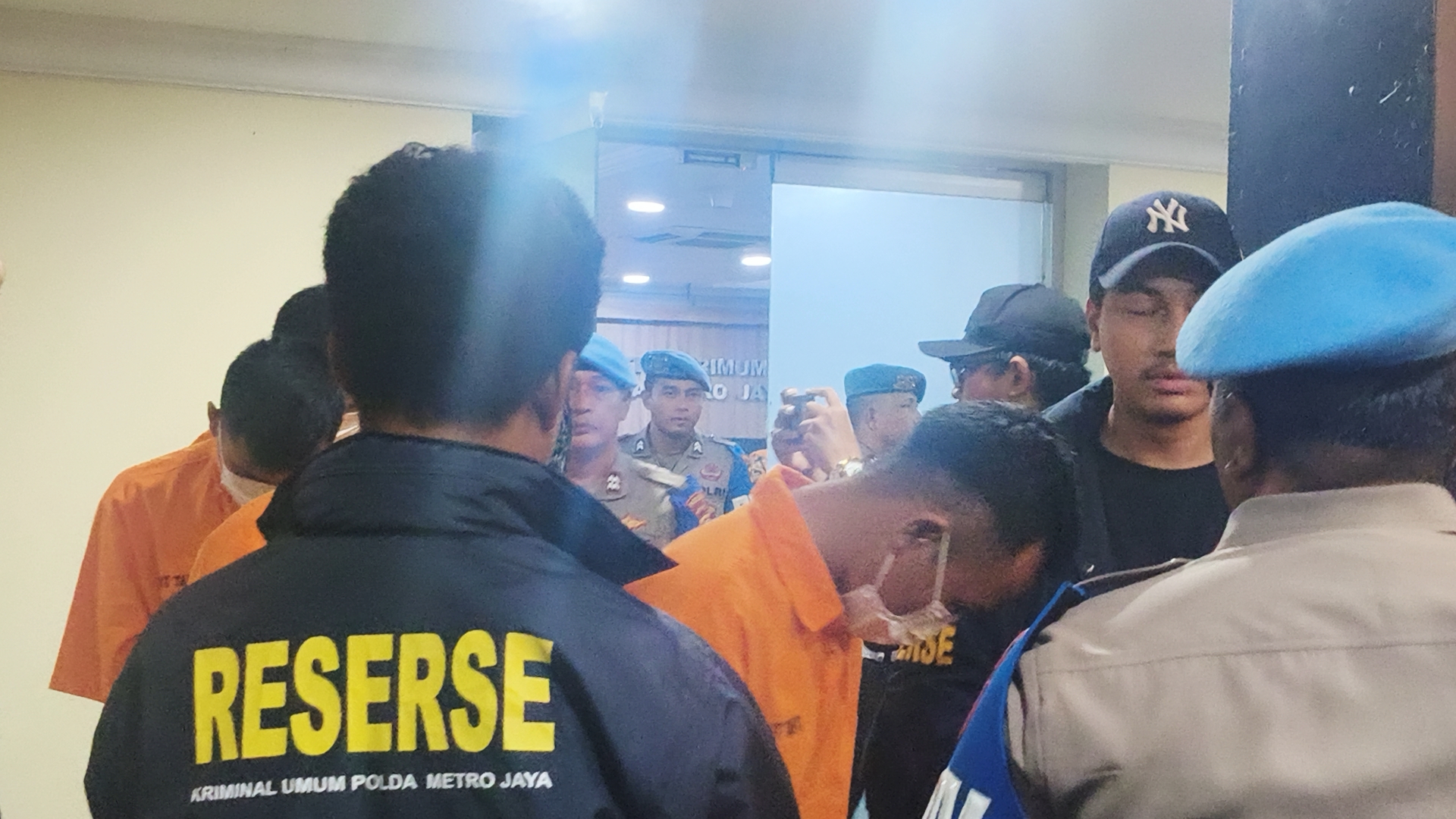 6 Anggota Polri Sebagai Tersangka Pengeroyokan Matel di Kalibata Bakal Sidang Etik Pekan Depan