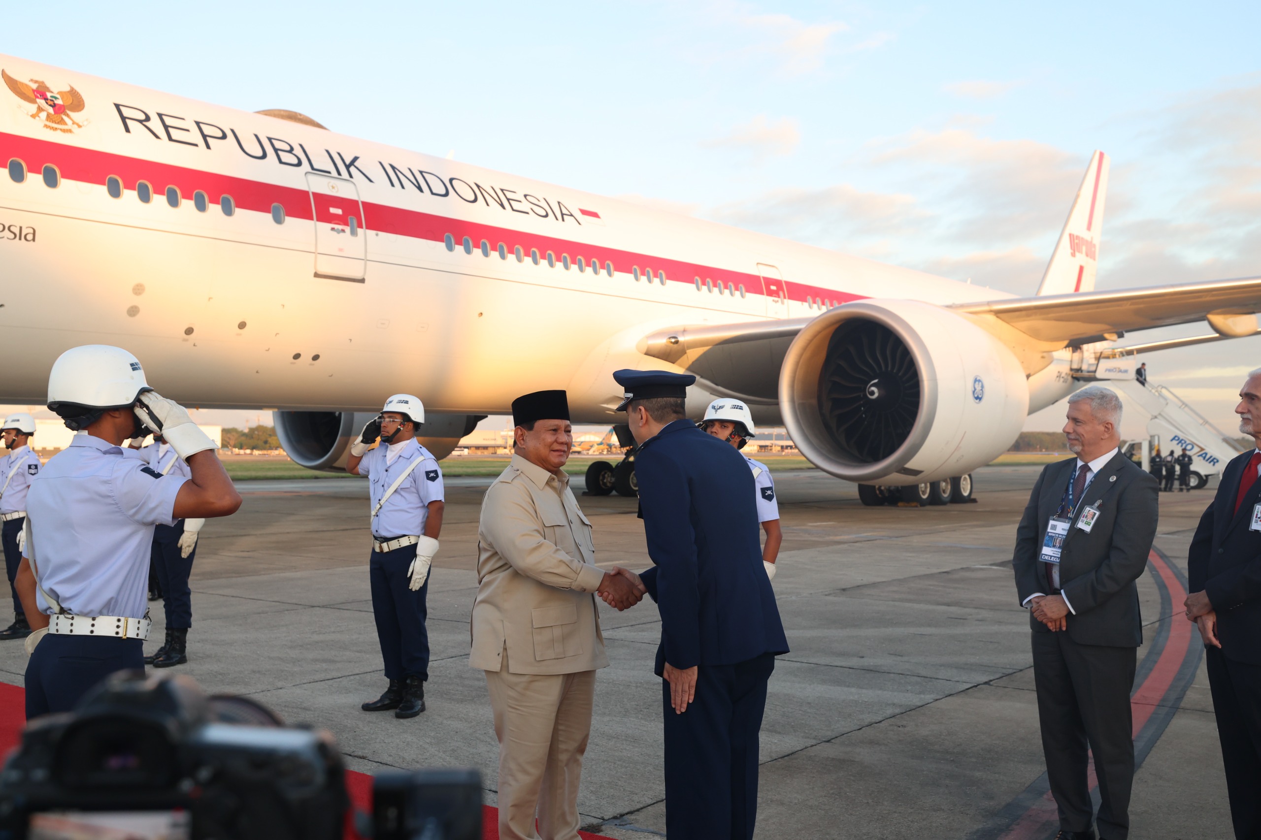 Prabowo Tiba di Brasil untuk Hadiri KTT BRICS, Diaspora Indonesia Ungkap Sejumlah Harapan Ini
