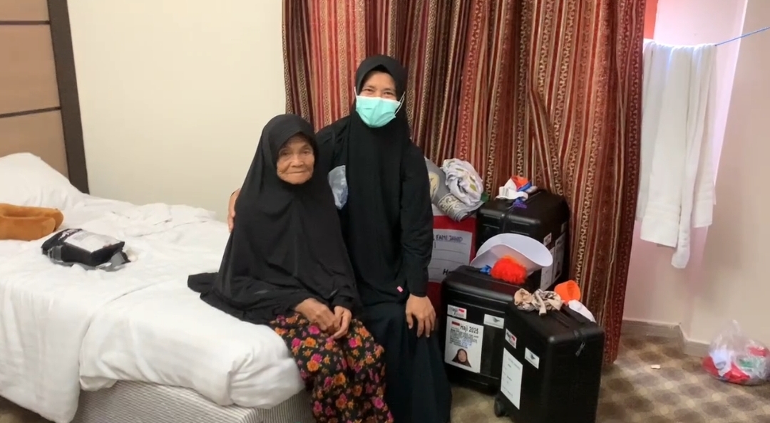 Mbah Sutiah Berangkat Haji di Usia 107 Tahun, Sering Baca Surat-Surat Pendek saat Berdoa