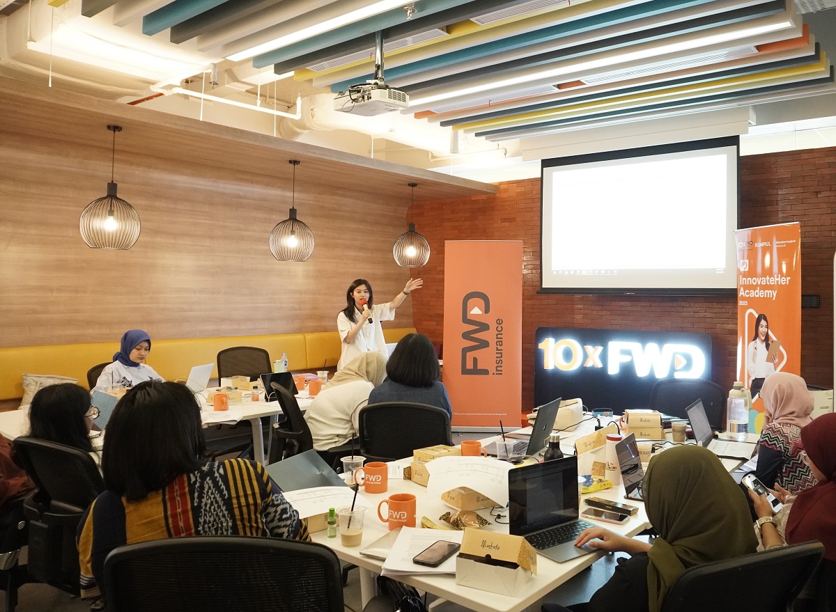 FWD Insurance InnovateHer Academy Berikan Pelatihan dan Pendampingan untuk 10 Start Up Perempuan