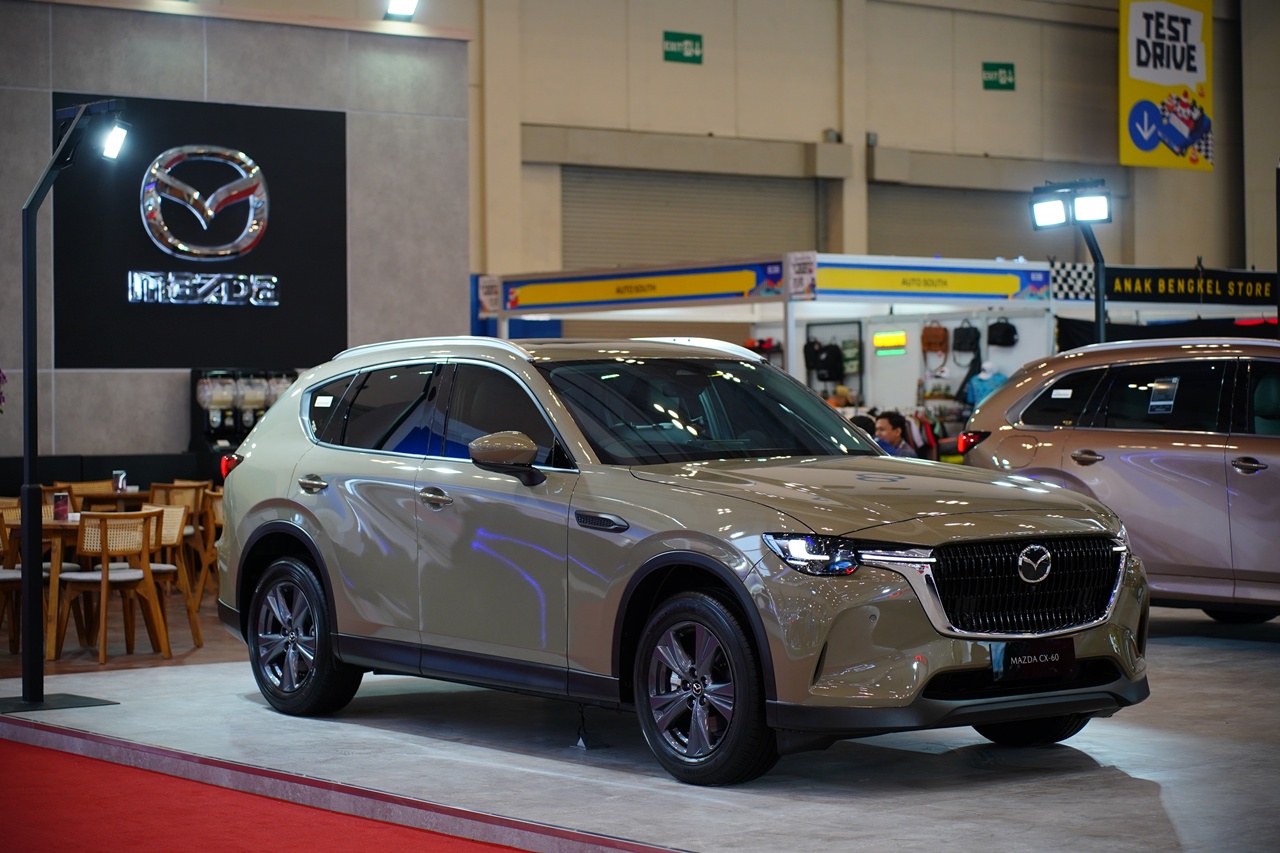 Mazda Ajak Pengunjung Rasakan Pengalaman Berkendara Terbaik di GJAW 2025 