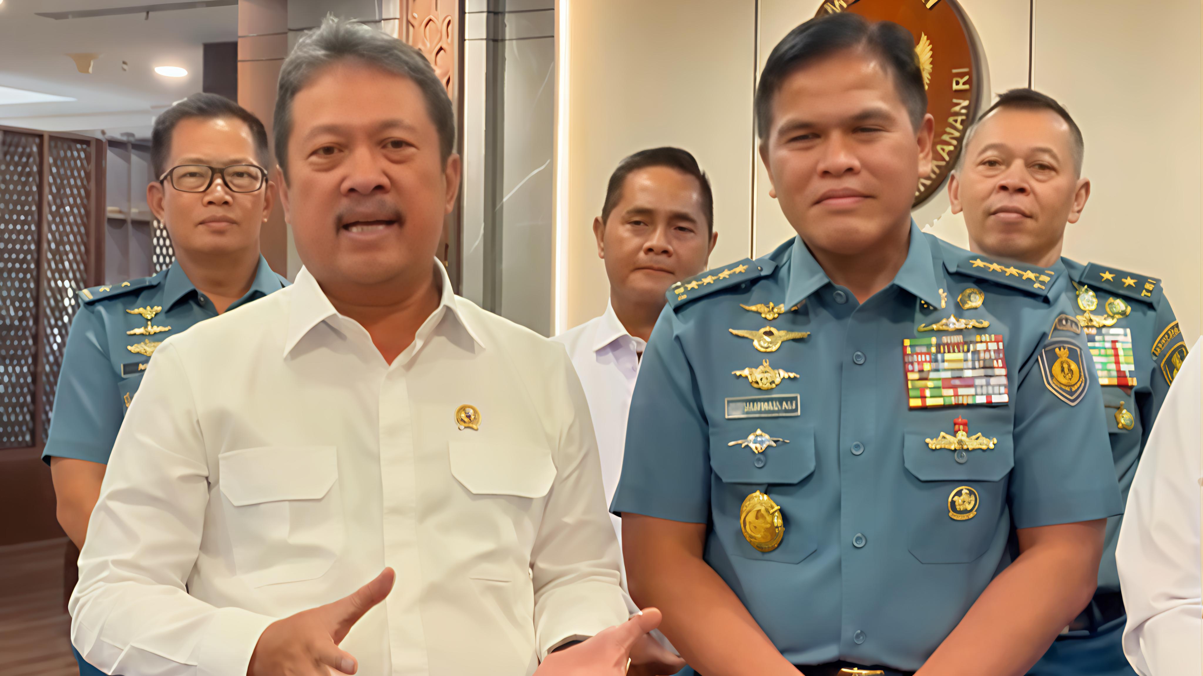 Menteri KKP dan TNI AL Bertemu, Siap Bongkar Pagar Laut Tangerang Rabu Besok