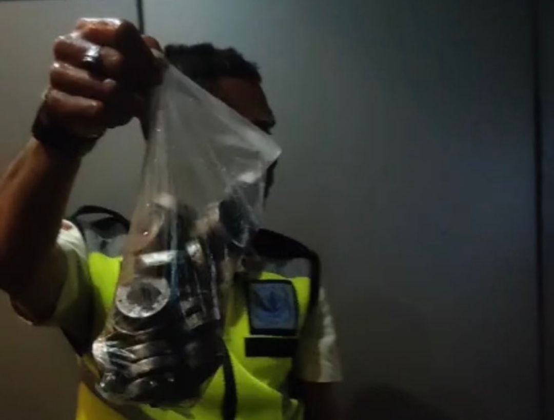 Unisba Diserang Gas Air Mata, Mahasiswa Sebut Aparat Langgar Otonomi Kampus