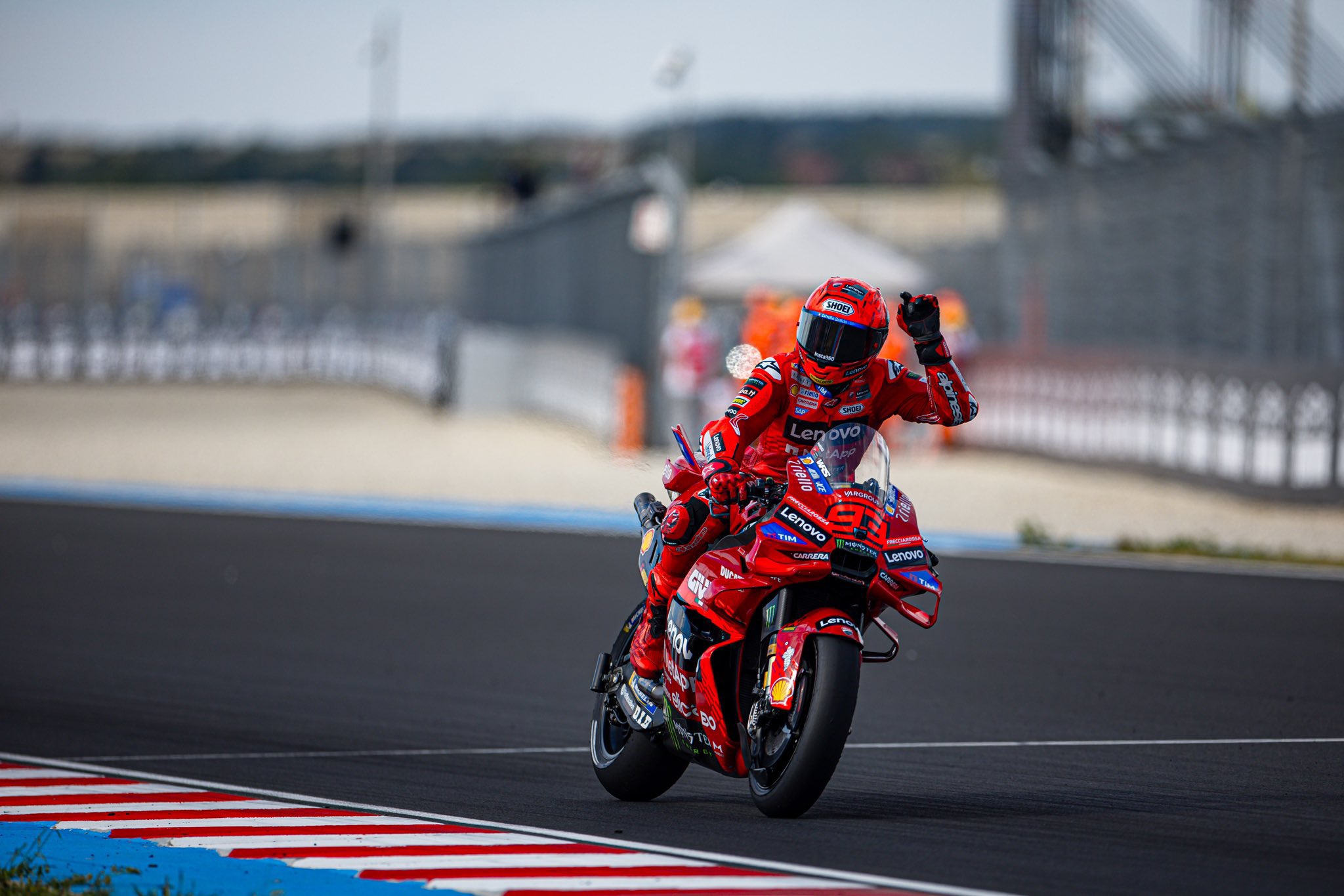 Hasil Kualifikasi MotoGP Hungaria 2025: Marc Marquez Pole Position di Balaton Park