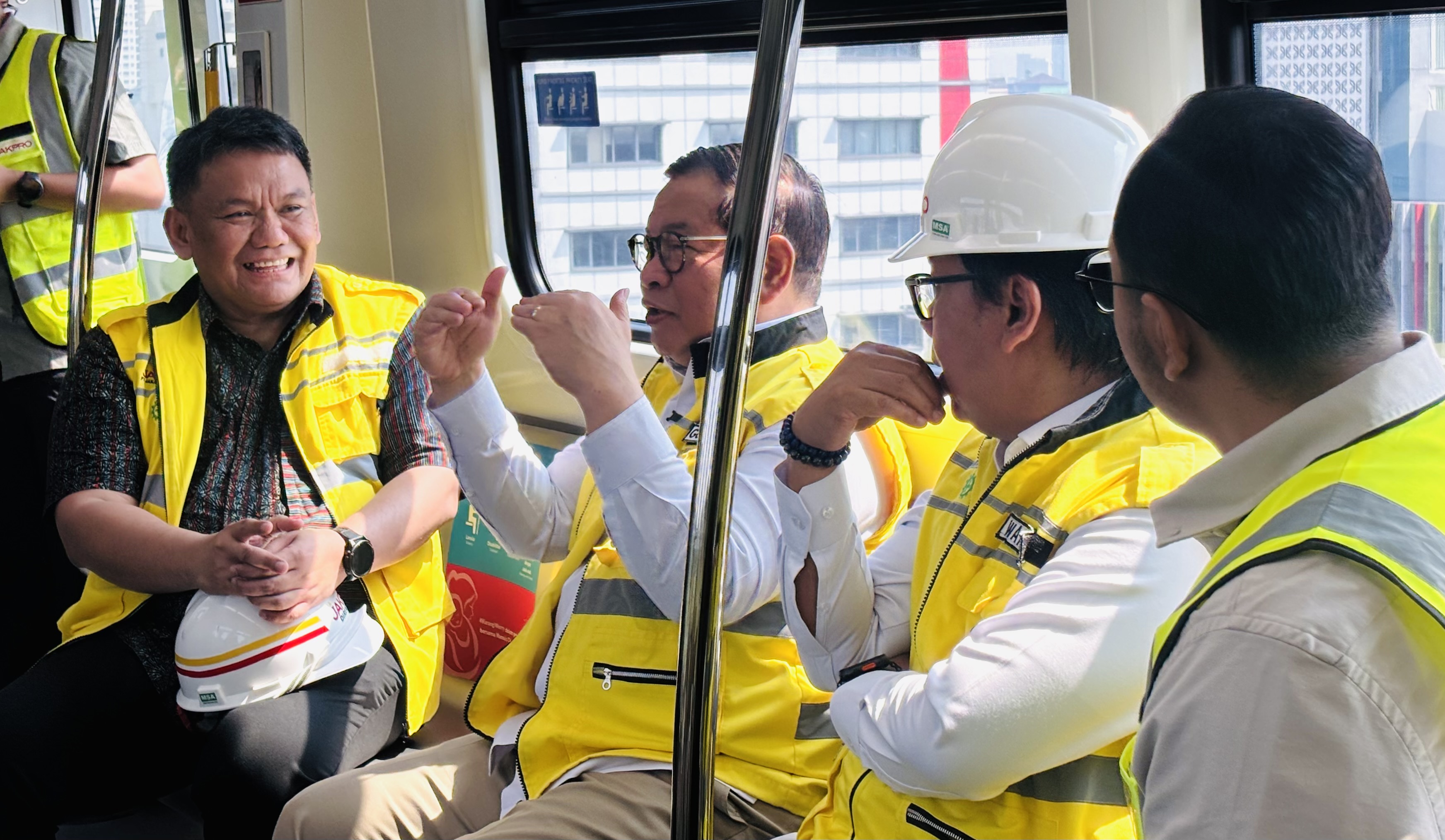 Jajal LRT Pegangsaan Dua-Manggarai, Pramono: Progresnya Sudah 95 Persen