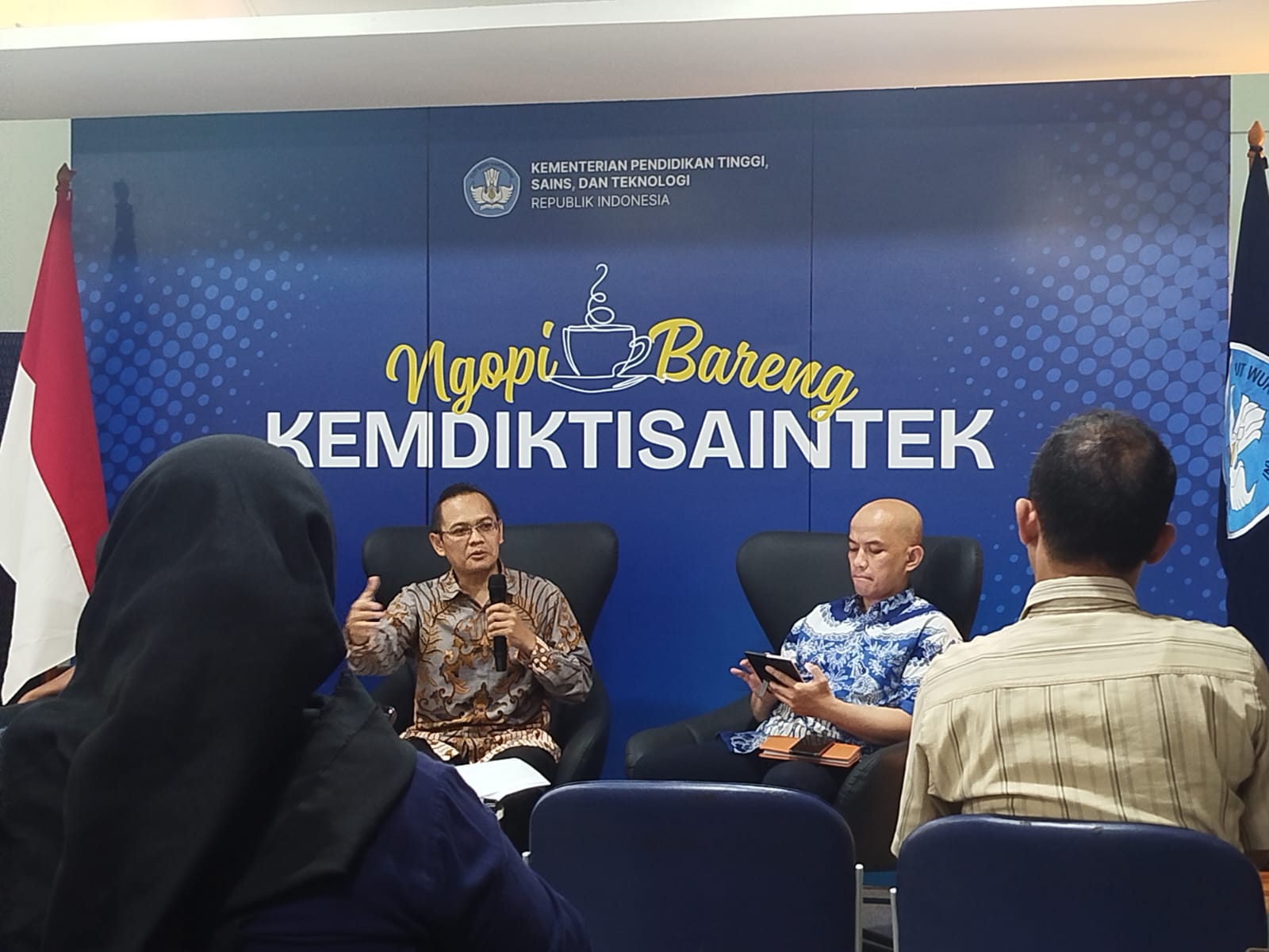 Minat Masyarakat Jadi Ilmuwan di Bidang Saintek Masih Rendah, 3 Hal Ini Jadi Alasan 