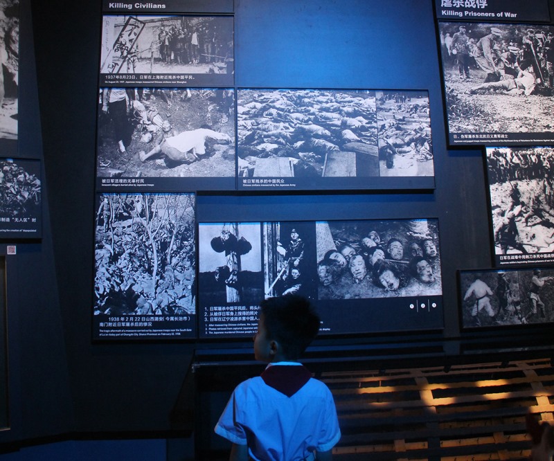 Harian Disway di China International Press Communication Center (CIPCC) (7): Tertegun Pedihnya Perang