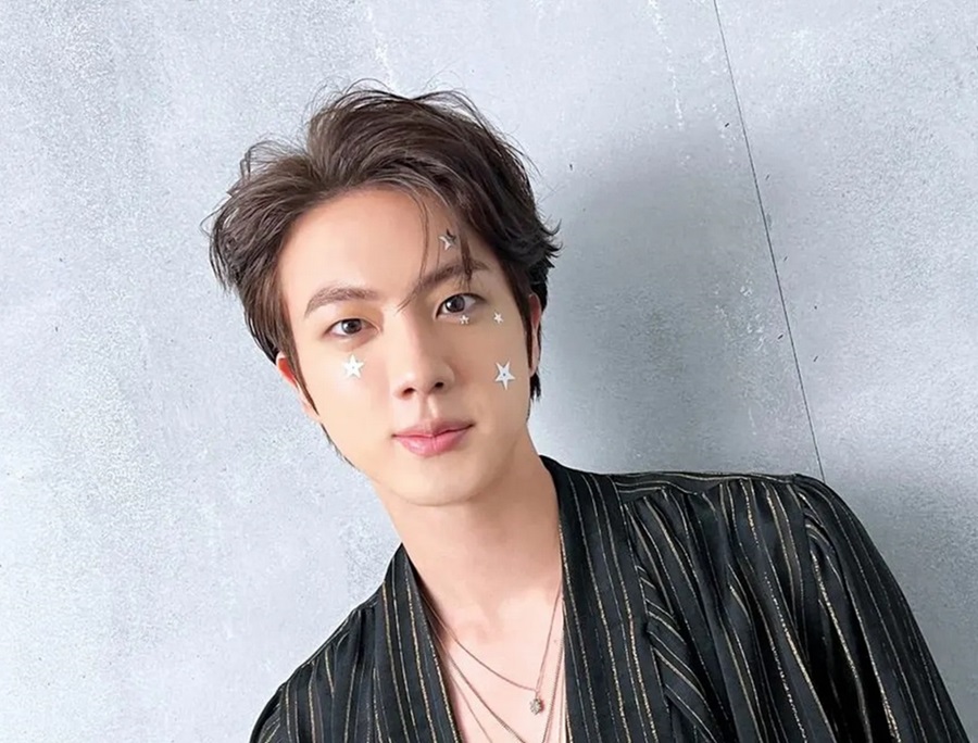 31 Fakta Unik Jin BTS yang Berulang Tahun ke-31, si Worldwide Handsome yang Jago Ngomel