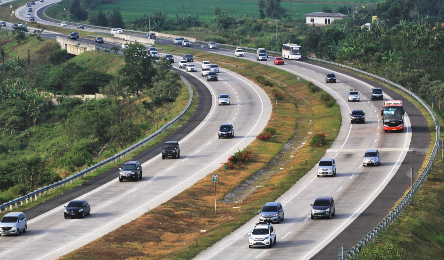 PUPR Targetkan Seluruh Jalan Nasional dan Tol Siap Dipakai pada H-10 Mudik Lebaran 2022