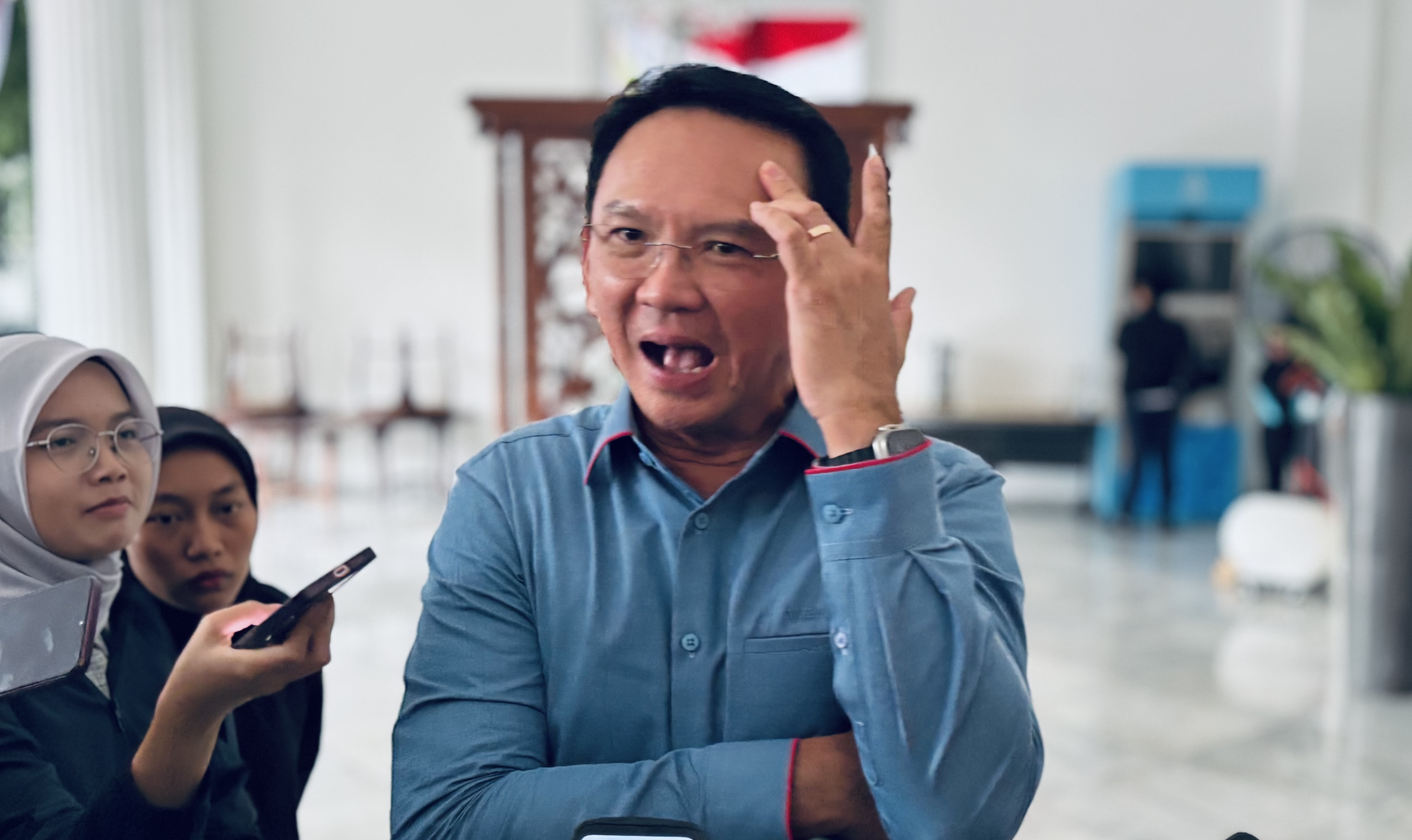 Temui Pramono, Ahok Usul Guru di Jakarta Harus Bersertifikat Global