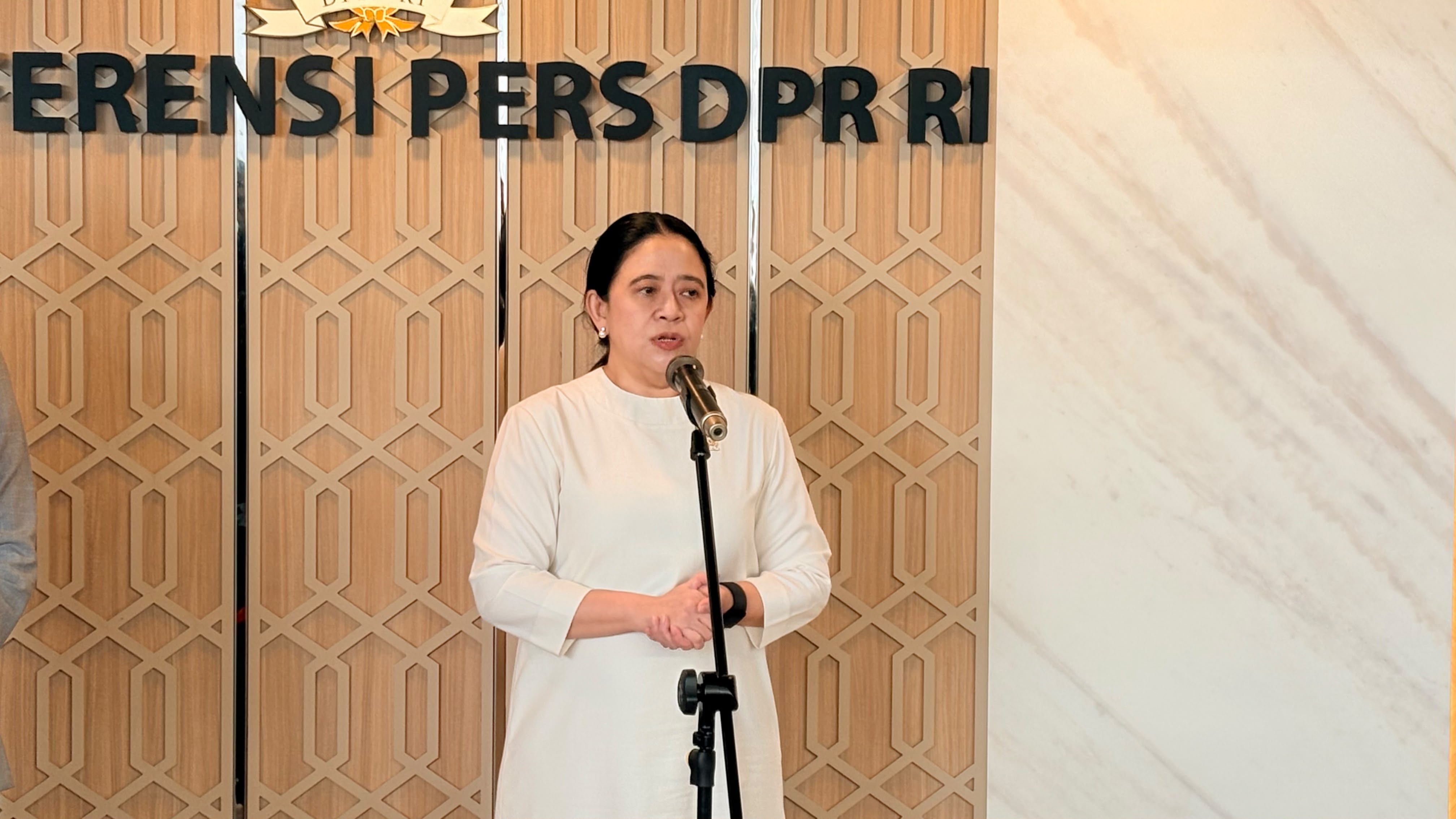 Puan Maharani Disebut Jadi Opsi Pengganti Gibran, Ini Respons Ketua DPR